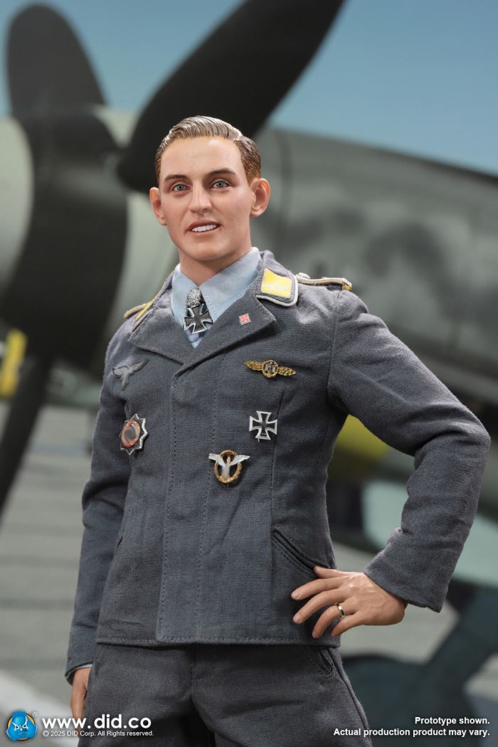 WWII German Ace Pilot Erich Hartmann 1/6