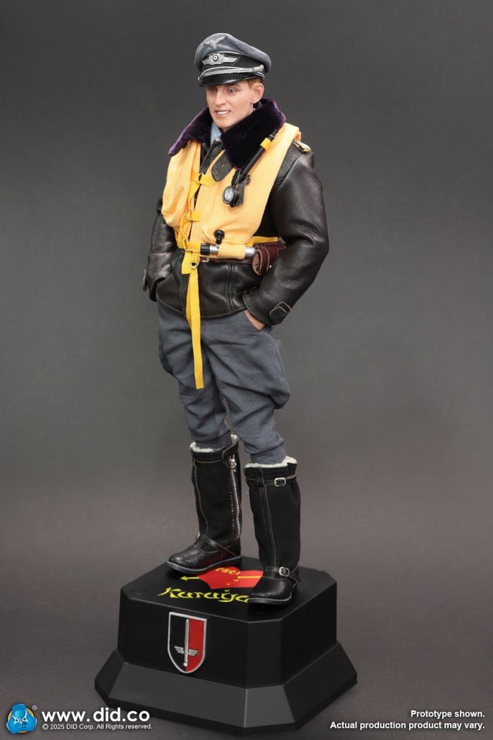 WWII German Ace Pilot Erich Hartmann 1/6