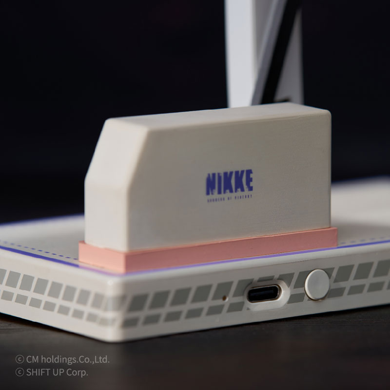 Goddess of Victory: Nikke Scarlet Table Lamp Chibi