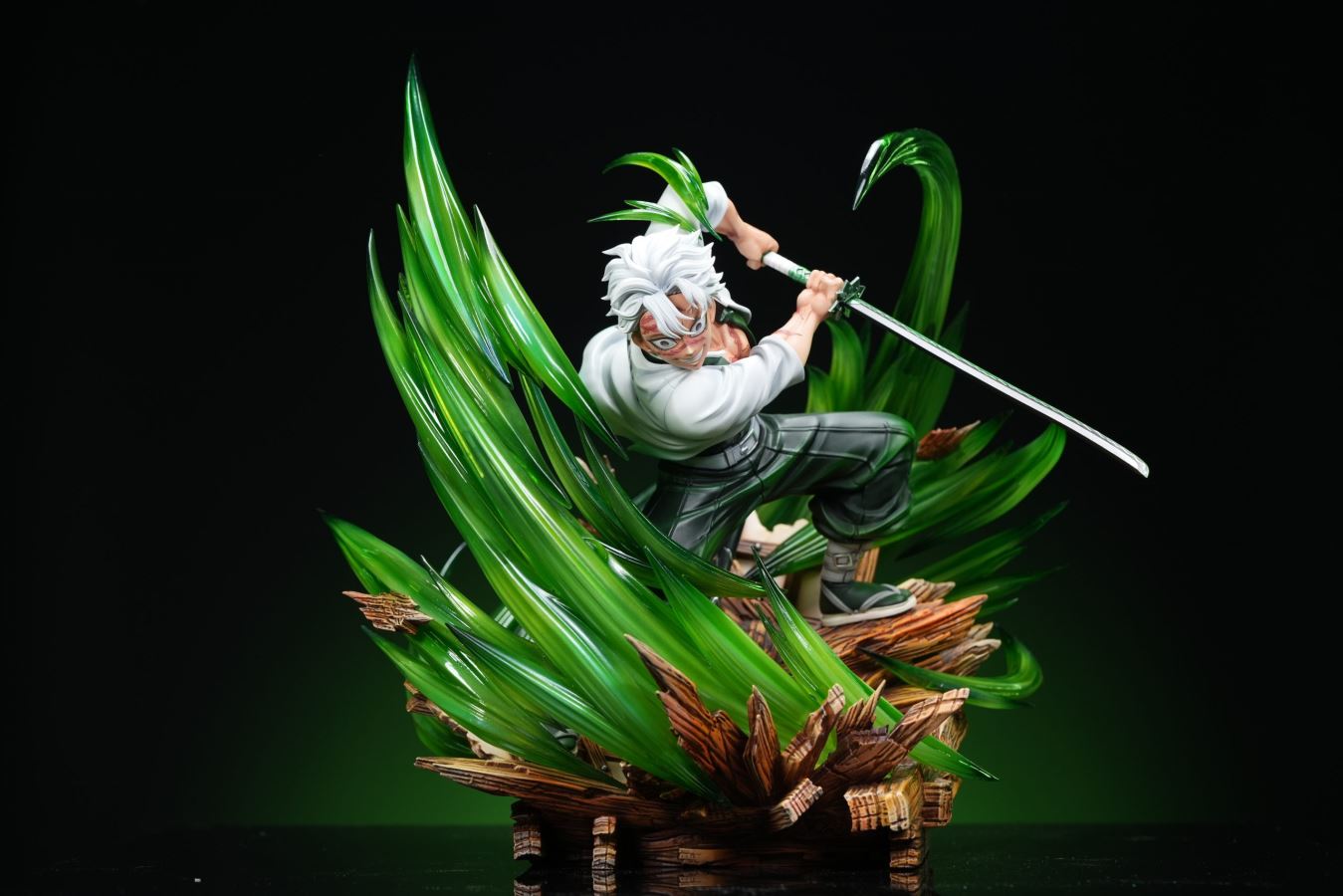 Wind Hashira Sanemi Shinazugawa - Demon Slayer