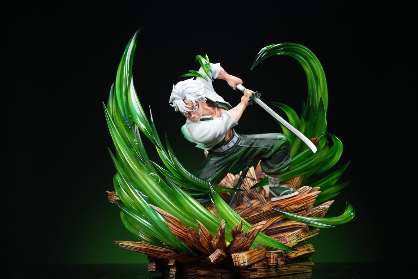 Wind Hashira Sanemi Shinazugawa - Demon Slayer