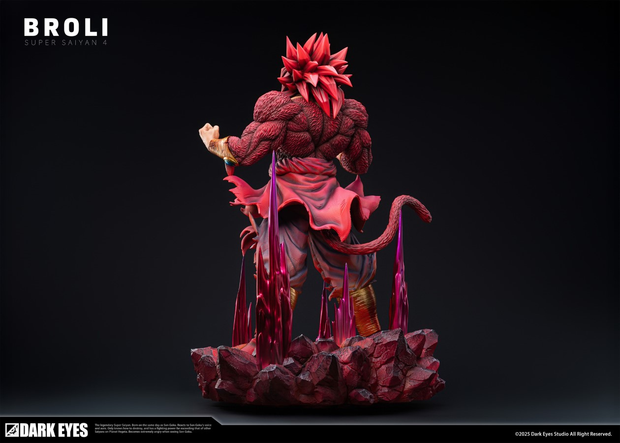 Super Saiyan 4 Broly - Dragon Ball