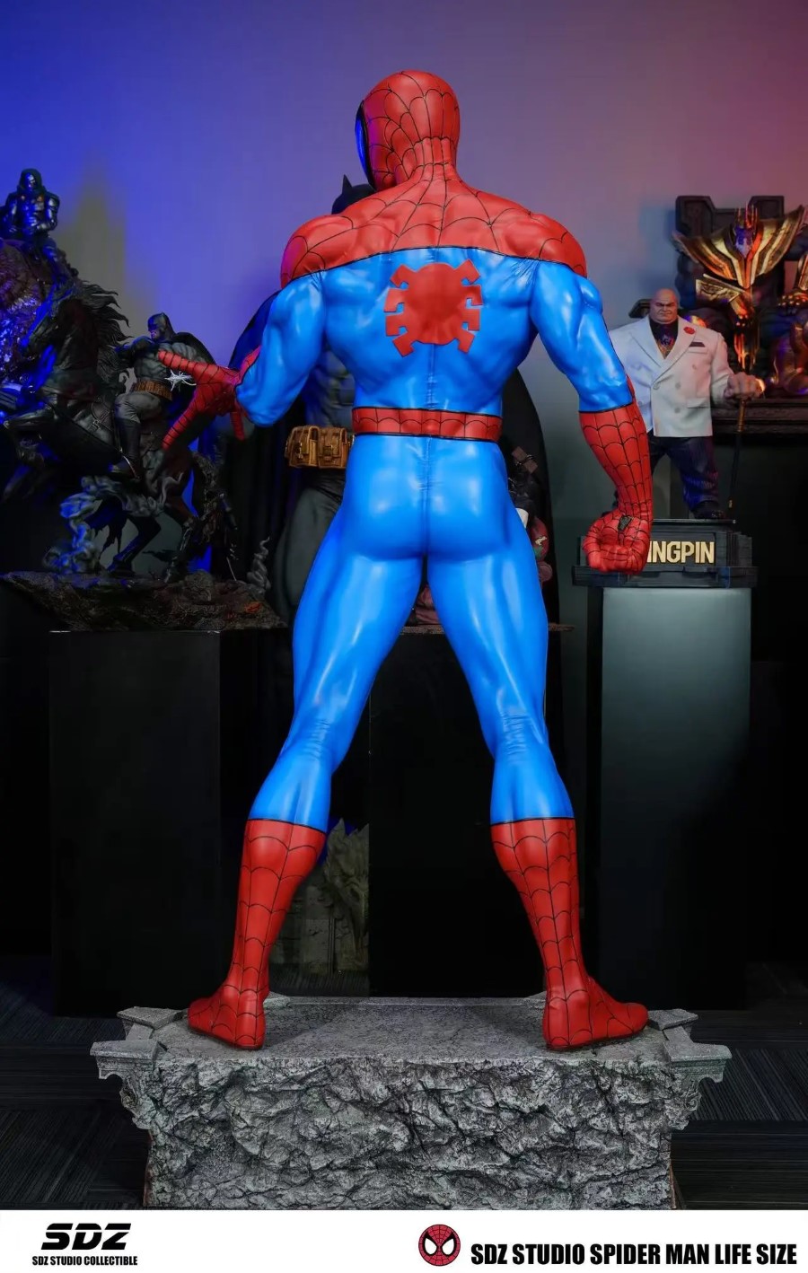 Spider-Man Comic Classic Life-Size