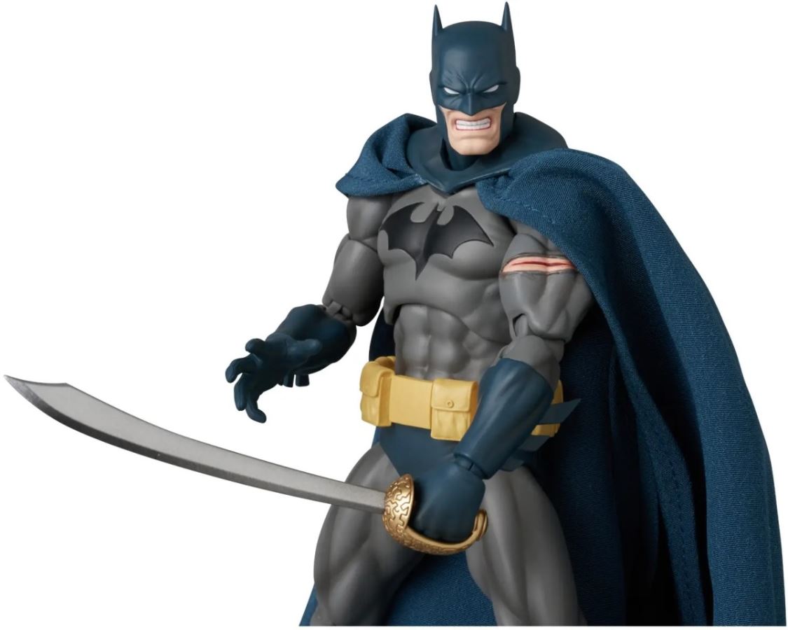 MAFEX No. 295 BATMAN DAMAGE Ver