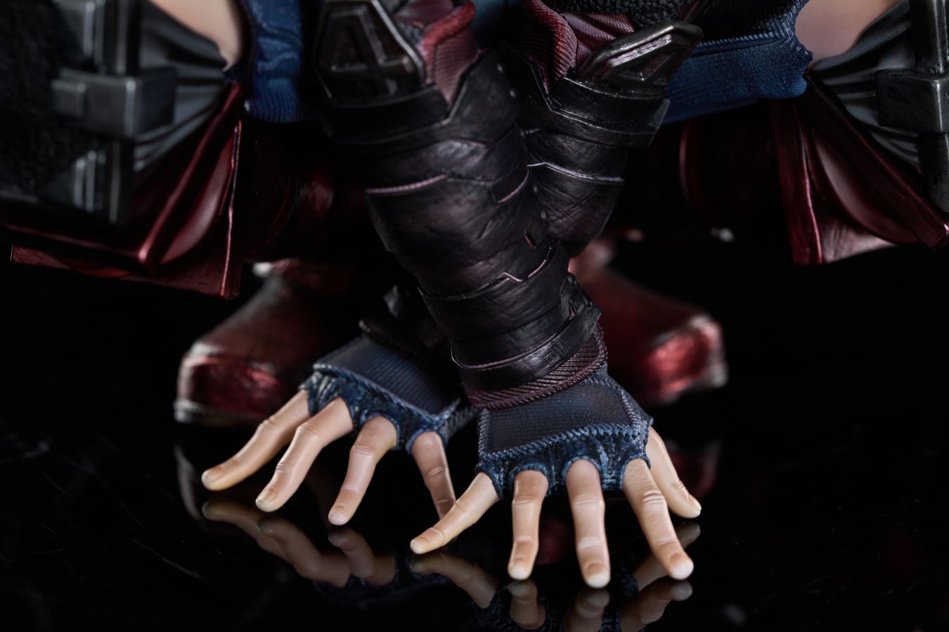 Squatting Kirishima Eijirou - My Hero Academia