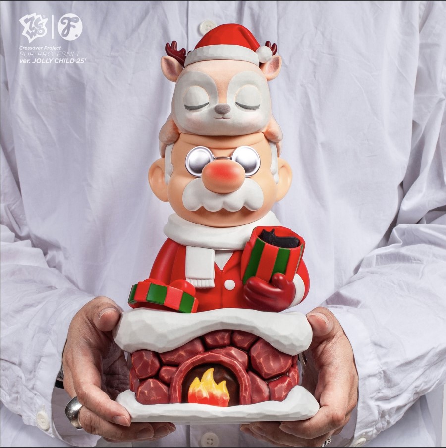 SUP. PRO. ESNTL // JOLLY CHILD 25' Christmas Killer