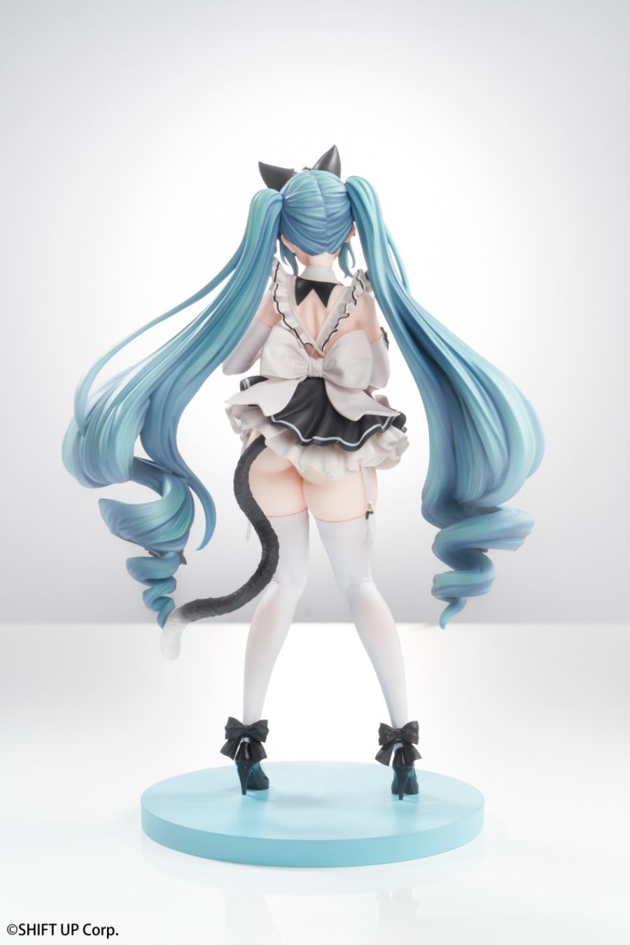 Goddess of Victory: Nikke Privati's Unfriendly Maid 1/10