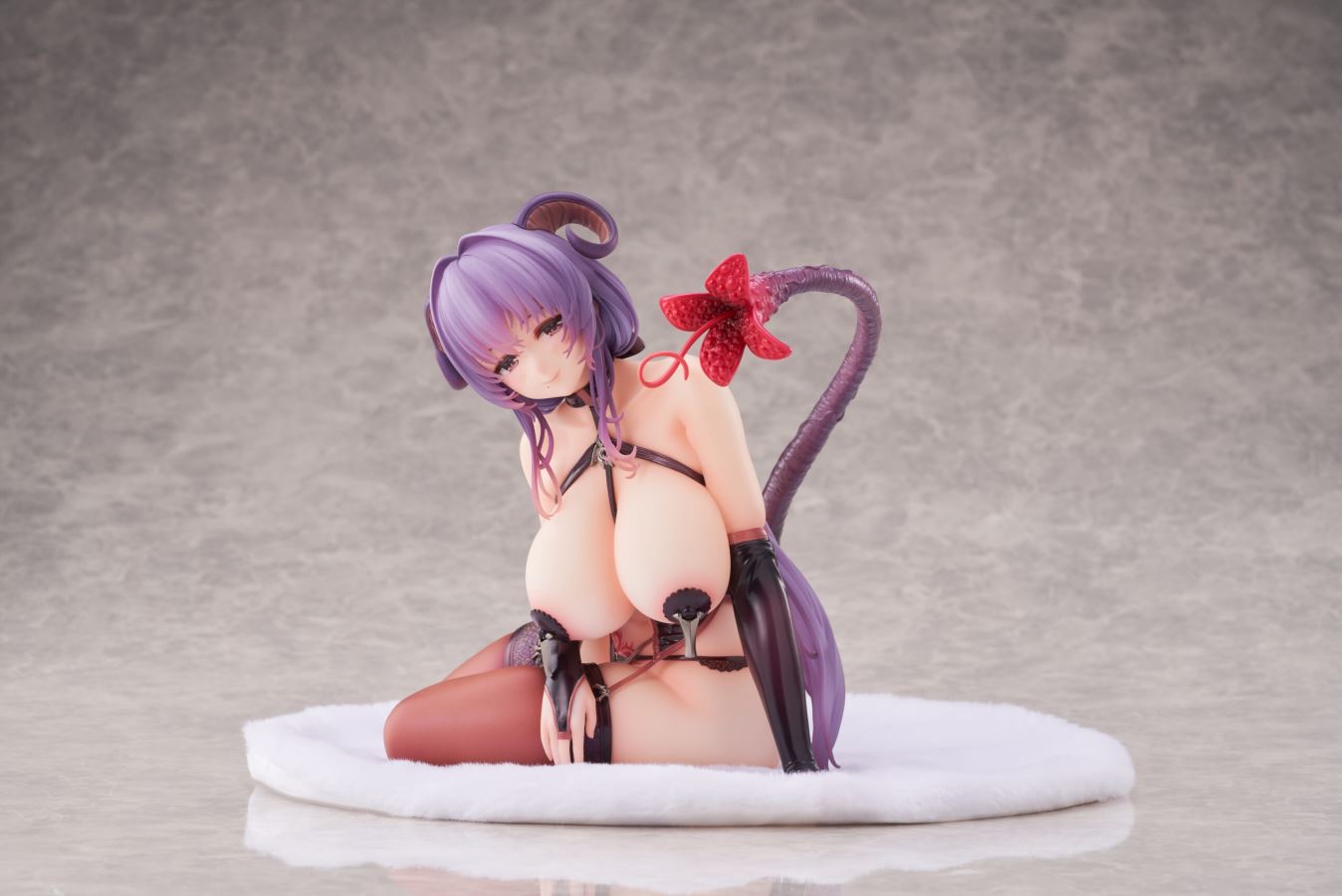 Succubus Homestay Series Sakuma Shiori & Sakuma Shizune & Sakuma Shizuku 1/5