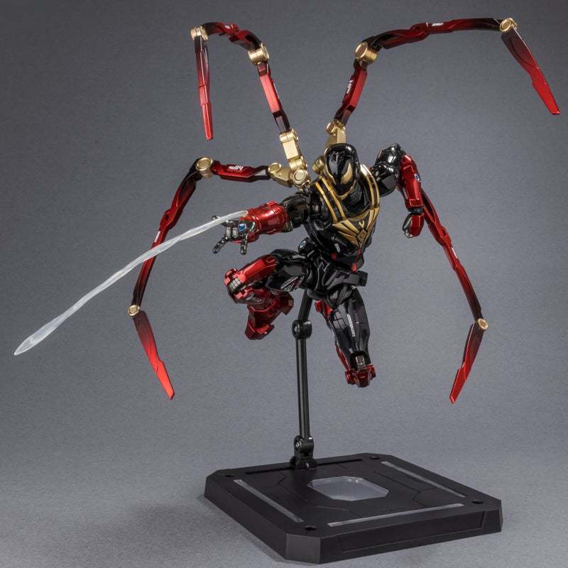 Fighting Armor Iron Spider (Miles Morales)