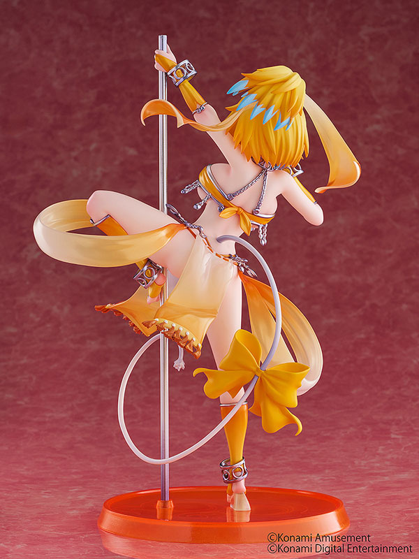 Bomber Girl Pine: Belly Dance Ver. 1/6