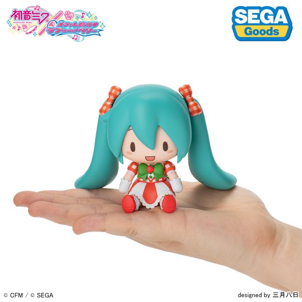 Hatsune Miku x Fashionable Witch Love and Berry Fluffy Deformed Figure Lovely Strawberry