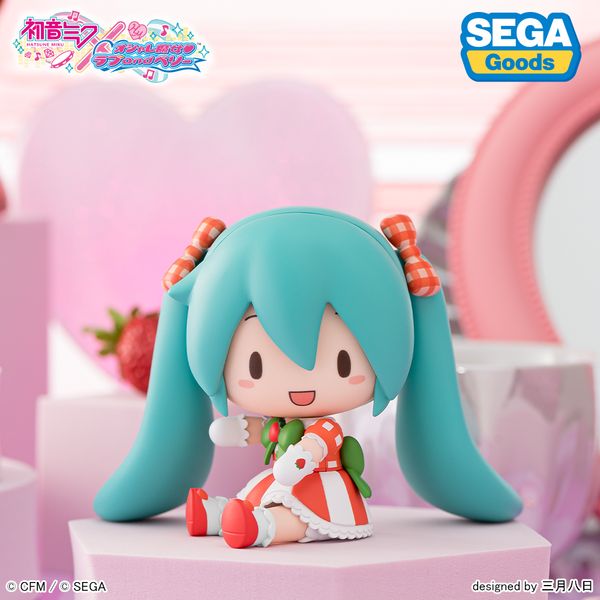 Hatsune Miku x Fashionable Witch Love and Berry Fluffy Deformed Figure Lovely Strawberry
