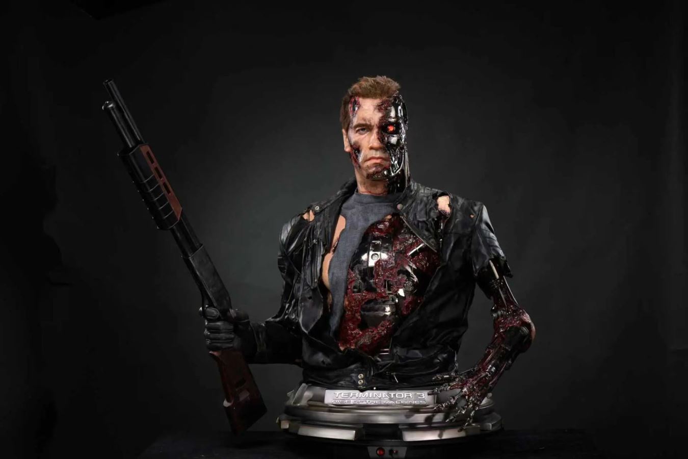 T-850 - Terminator 1/1 life size bust