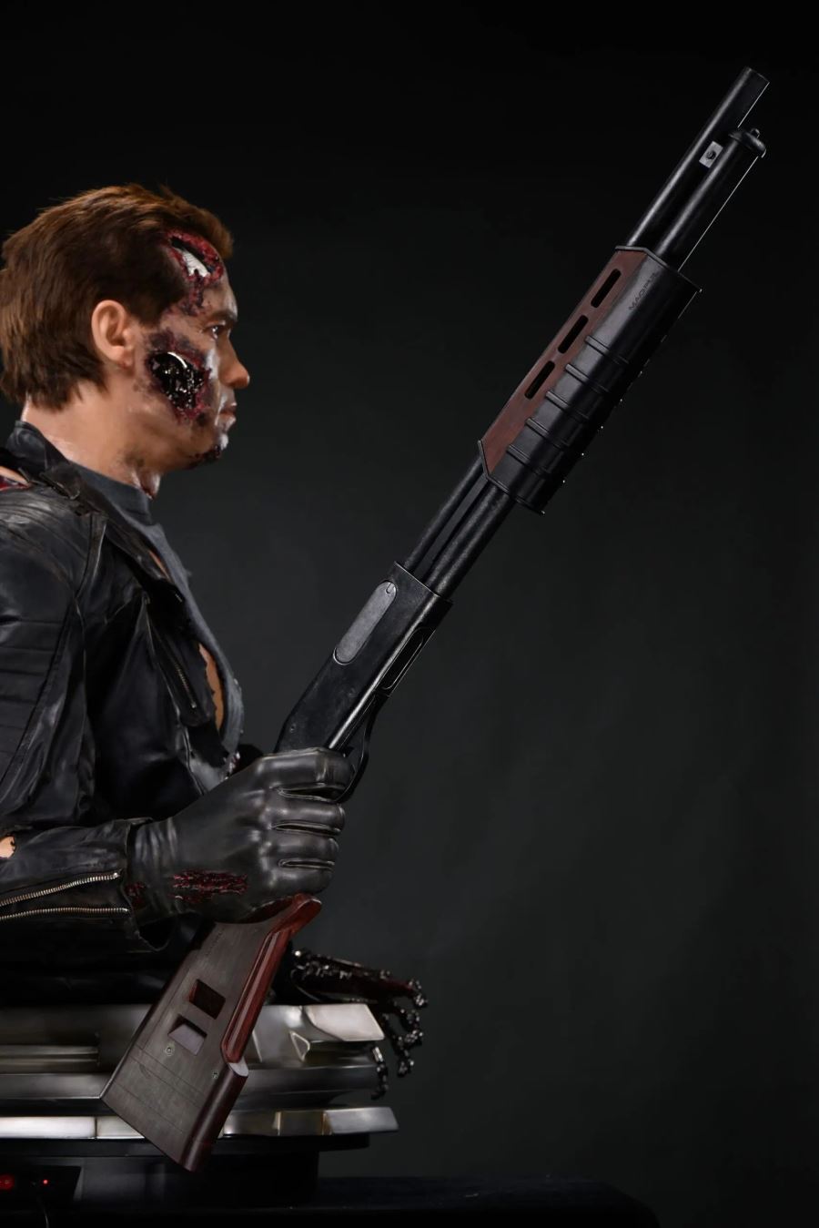 T-850 - Terminator 1/1 life size bust