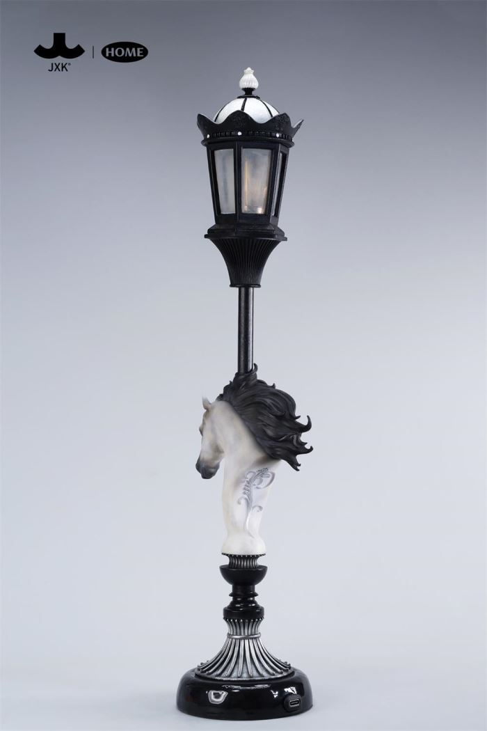 Horse Head Lamp