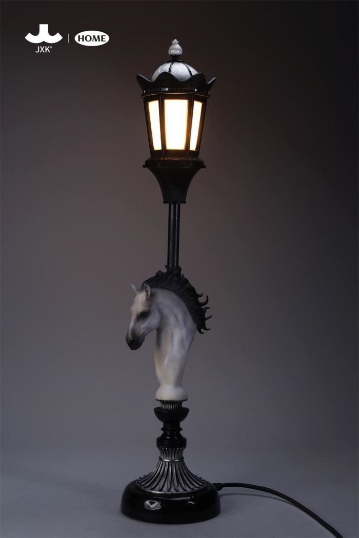Horse Head Lamp