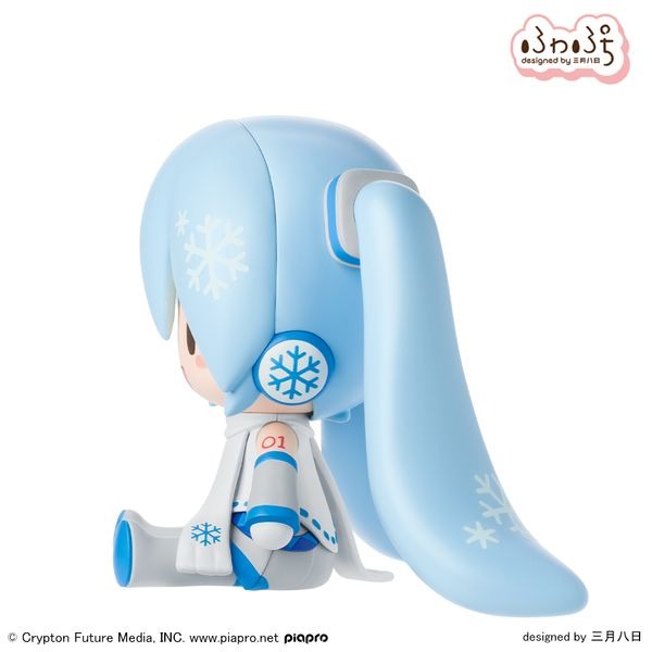 Hatsune Miku Series Fuwapuchi Deformed Figure Snow Miku