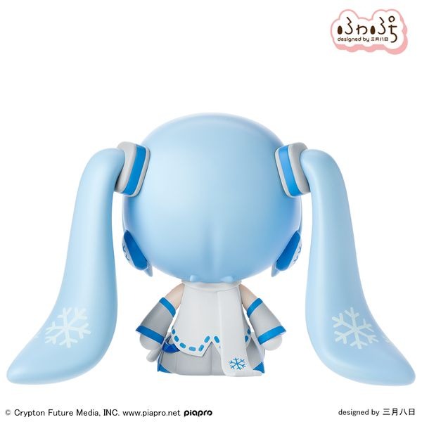 Hatsune Miku Series Fuwapuchi Deformed Figure Snow Miku