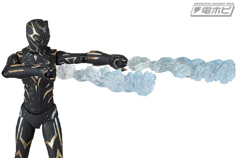 MAFEX BLACK PANTHER (WAKANDA FOREVER)