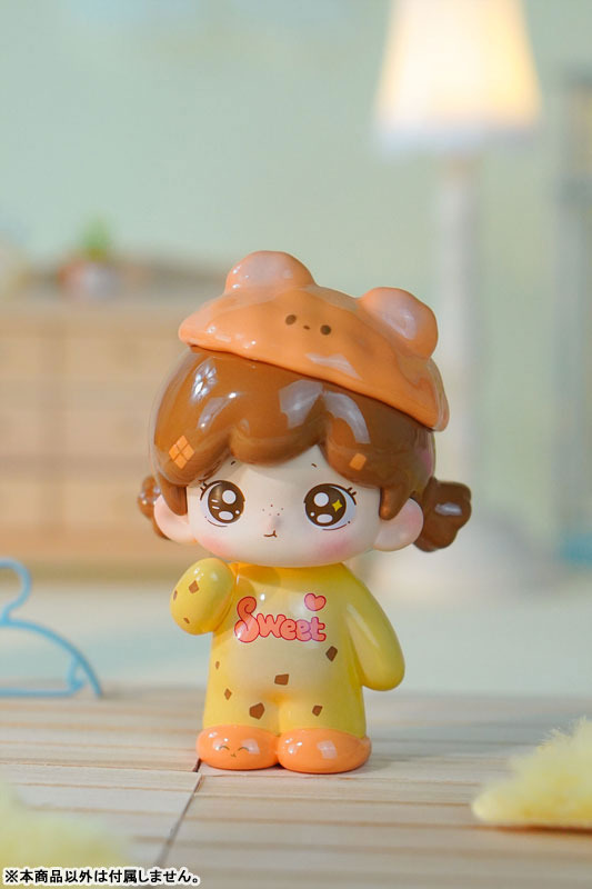 HANA BEAR GOOD TIME Series Trading Figure