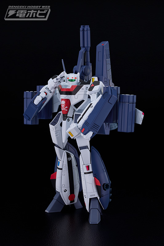 PLAMAX PX16 1/72 VF-1S Strike Battroid Valkyrie (Ichijo Hikaru Machine)