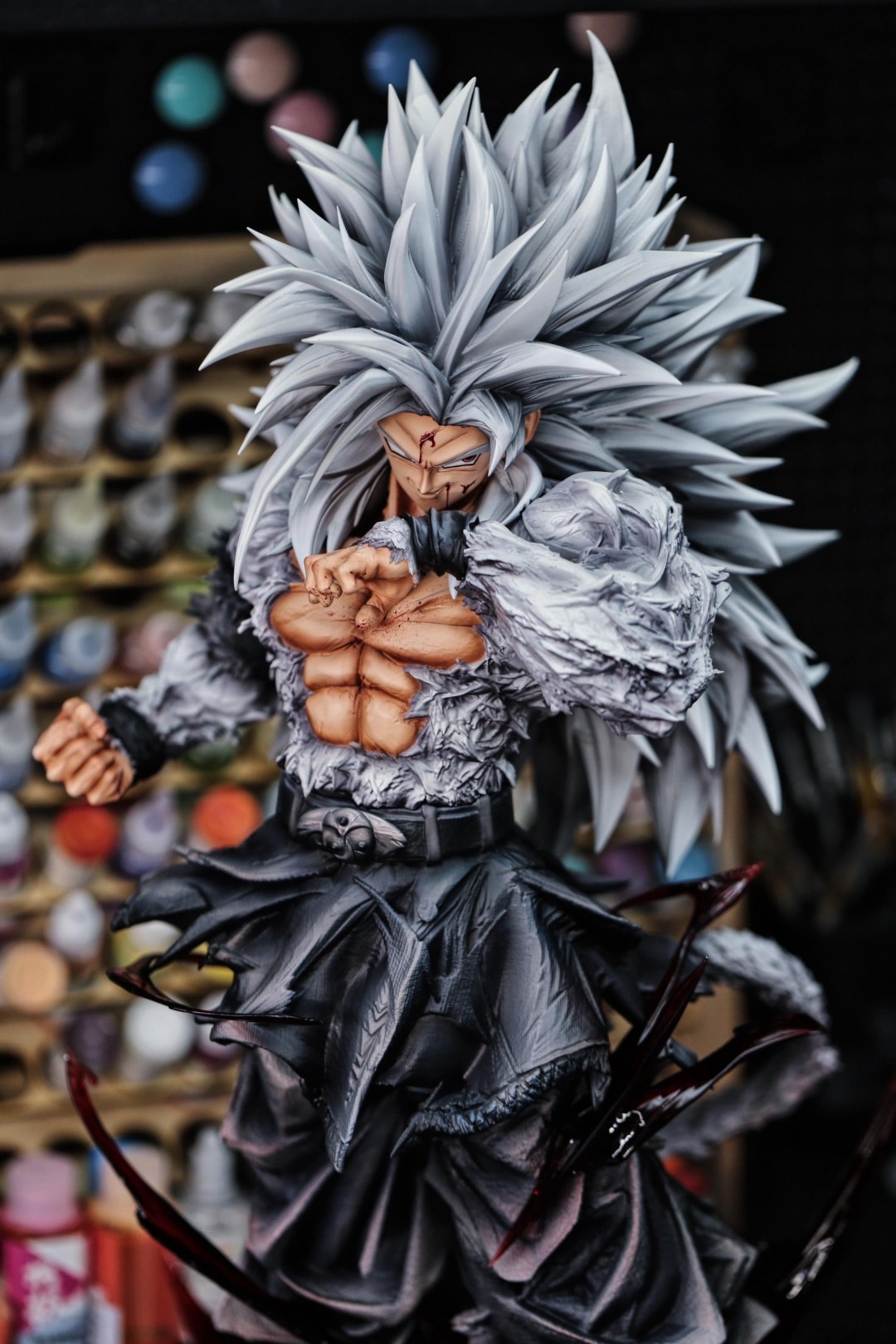 Super Saiyan 4 Goku - Dragon Ball