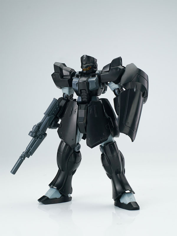 ULTRA ACTION TROOPER Series Zabul 1/144 Scale Plastic Model Kit (Black)