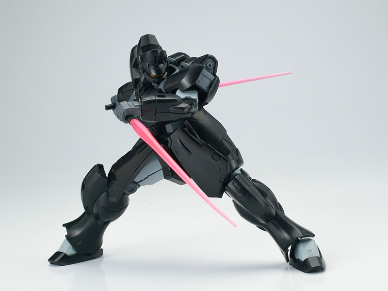 ULTRA ACTION TROOPER Series Zabul 1/144 Scale Plastic Model Kit (Black)