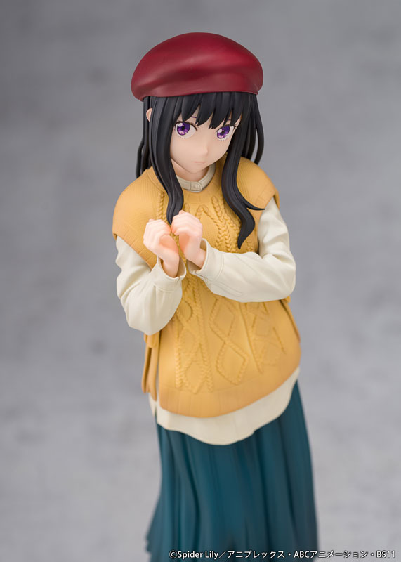 Lycoris Recoil Takina Inoue Winter Outfit ver. 1/7
