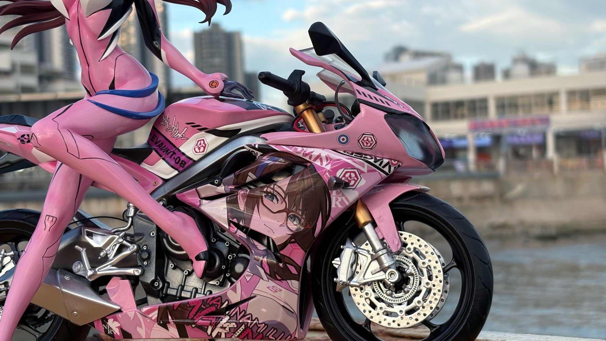 Motorcycle Girl Mari Makinami Illustrious - Evangelion