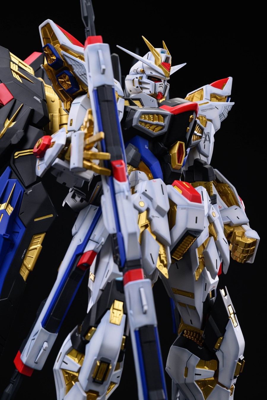Gundam Strike Freedom Wing of Light 1/48
