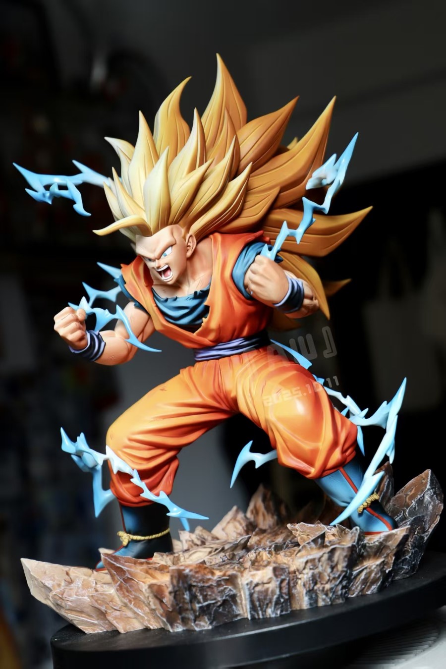 Super Saiyan 3 Goku - Dragon Ball