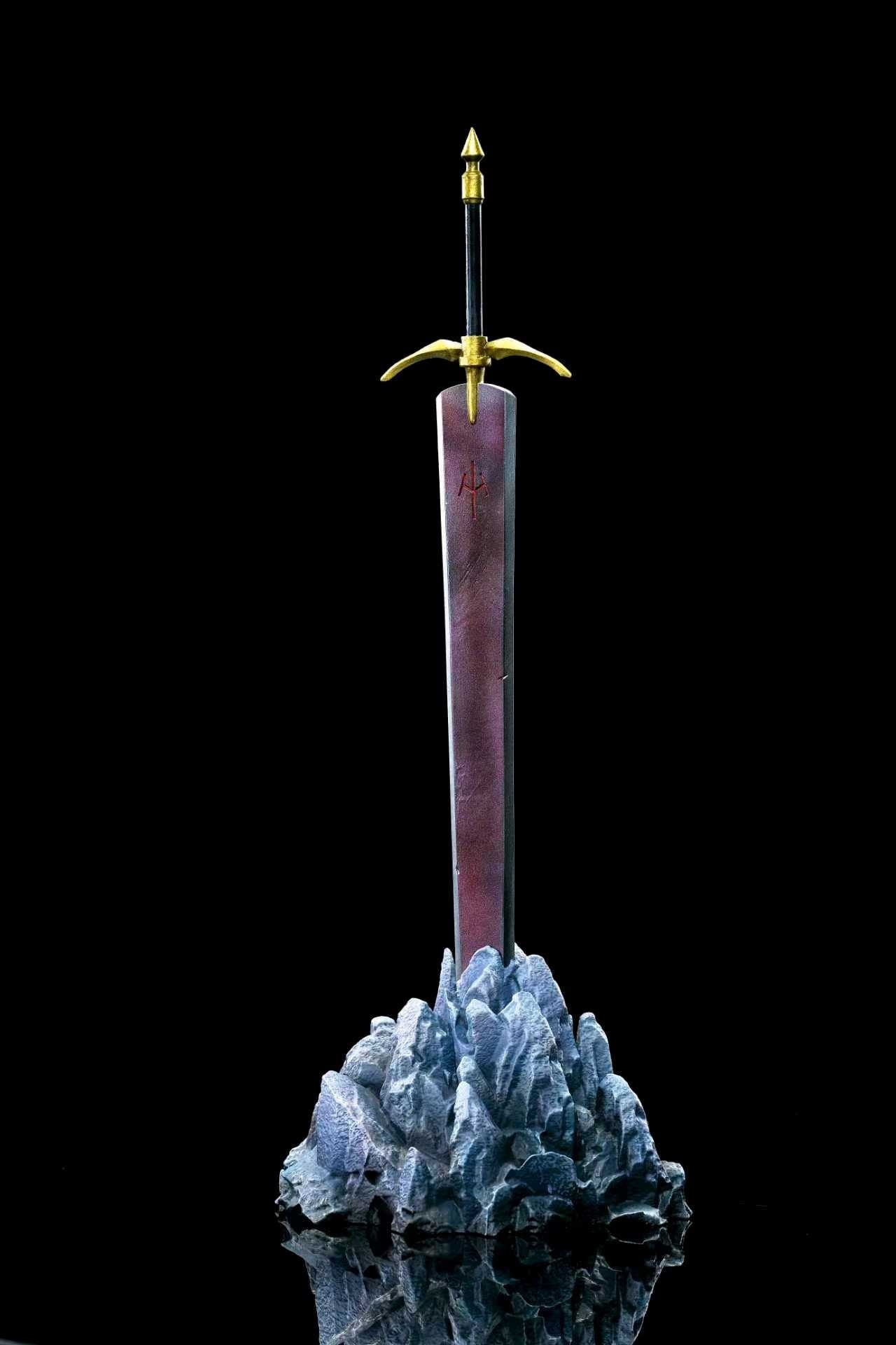 Teresa & Clare - Claymore 