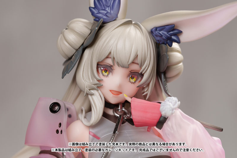 Illustrator original Rome-chan unpainted and unassembled resin kit