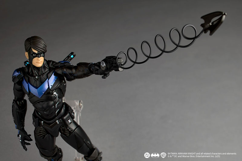 Revoltech Amazing Yamaguchi Batman: Arkham Knight Nightwing
