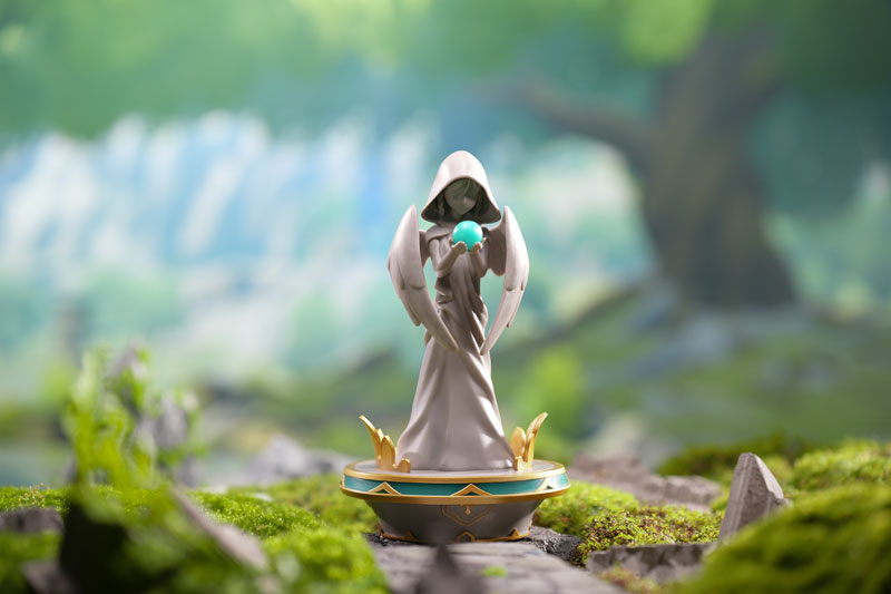 Genshin Impact Statue of The Seven Figure Light (Mondstadt)