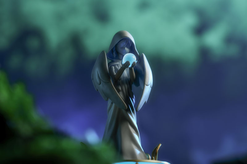 Genshin Impact Statue of The Seven Figure Light (Mondstadt)