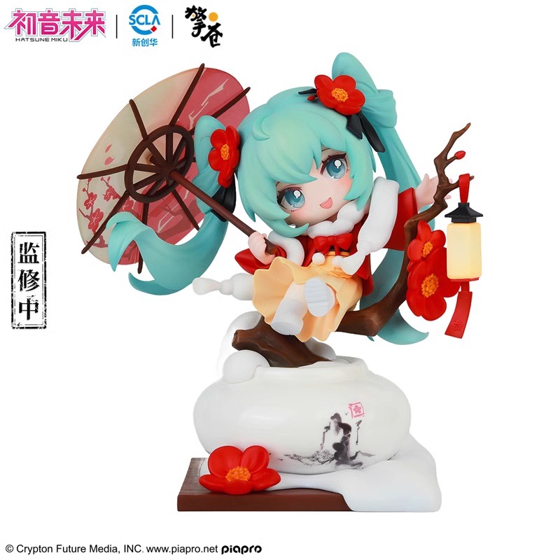 Hatsune Miku Snow Reflects Red Plum Blossoms