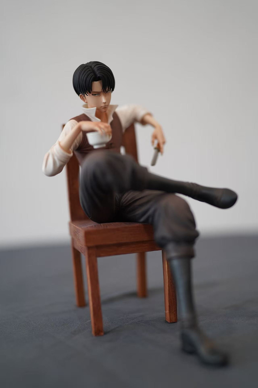 Levi Ackerman - Attack on Titan 1/6