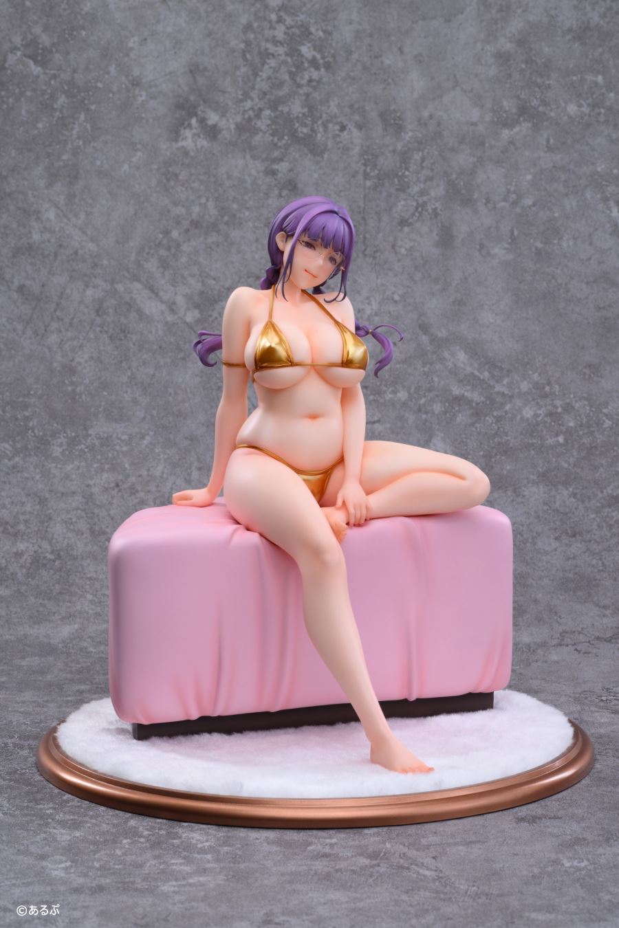 Miyoshi Gold Bikini Ver. illustrated by Arp 1/6