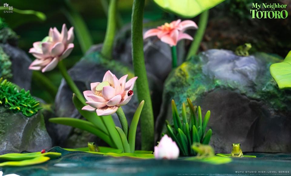 Lotus Pond Totoro - My Neighbor Totoro