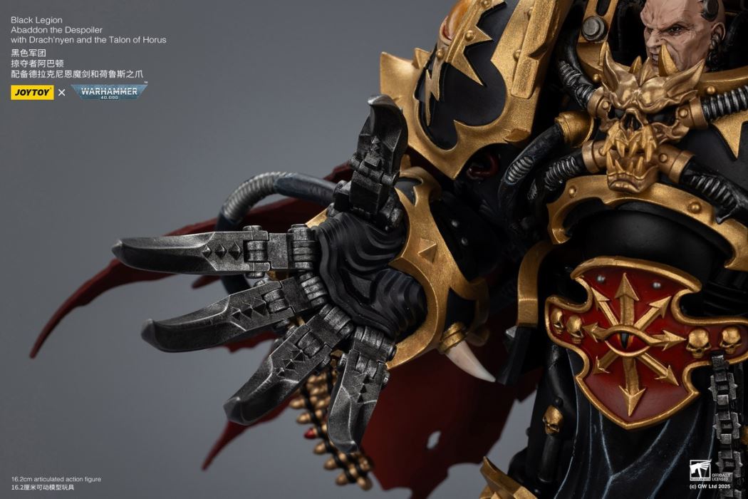 Warhammer 40K - Abaddon the Black Legion Raider 1/18