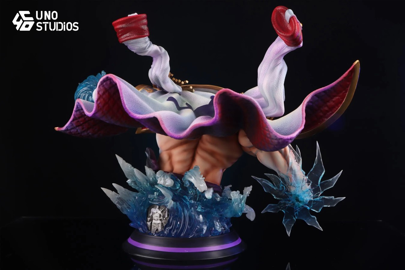 Whitebeard Desk Figure Bust - One Piece