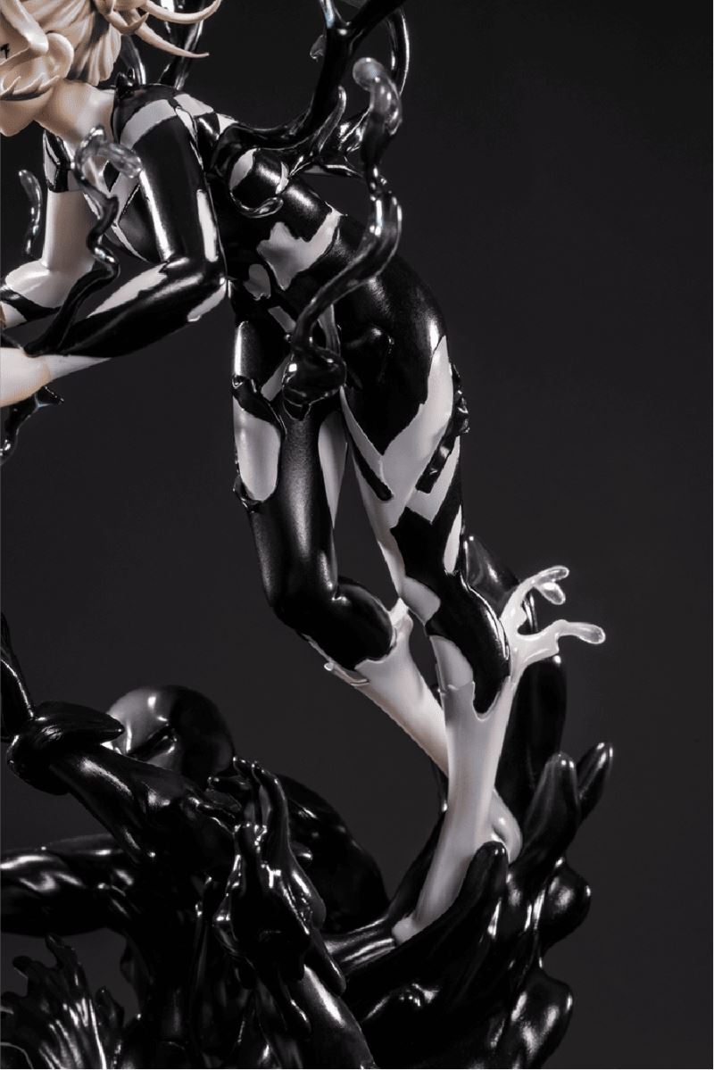 My Hero Academia Himiko Toga & Ochako Uraraka 1/10