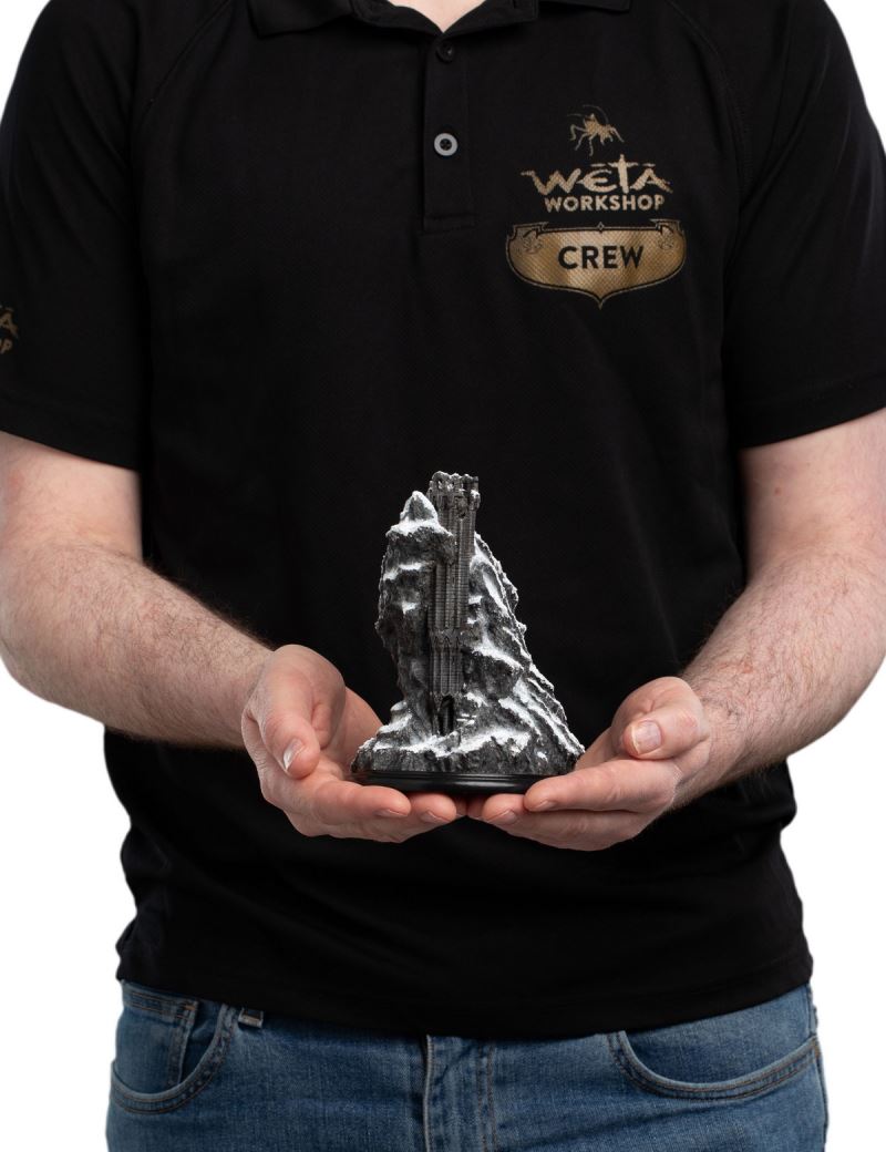 The Lord of the Rings - Zirakzigil (Silvertooth Peak)