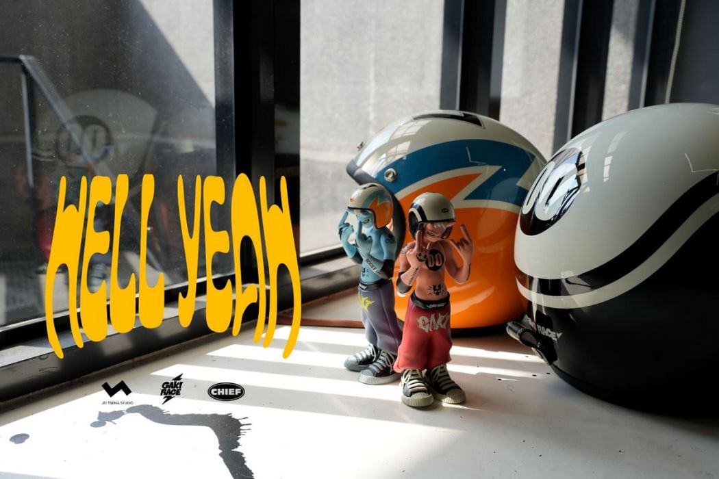 Helmet Figurines - No. 00 ZAIKI & No. 01 KOZA