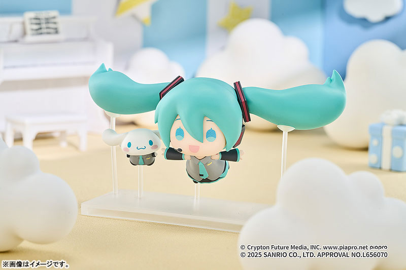 Trading Figure Hatsune Miku x Cinnamoroll