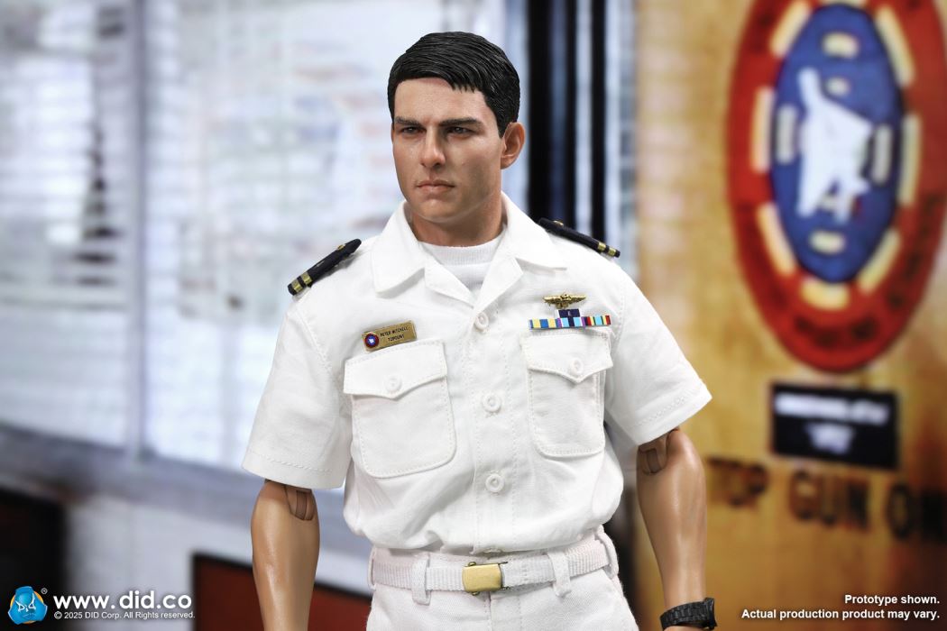 US Navy Pilot - Lieutenant Peter 1/6