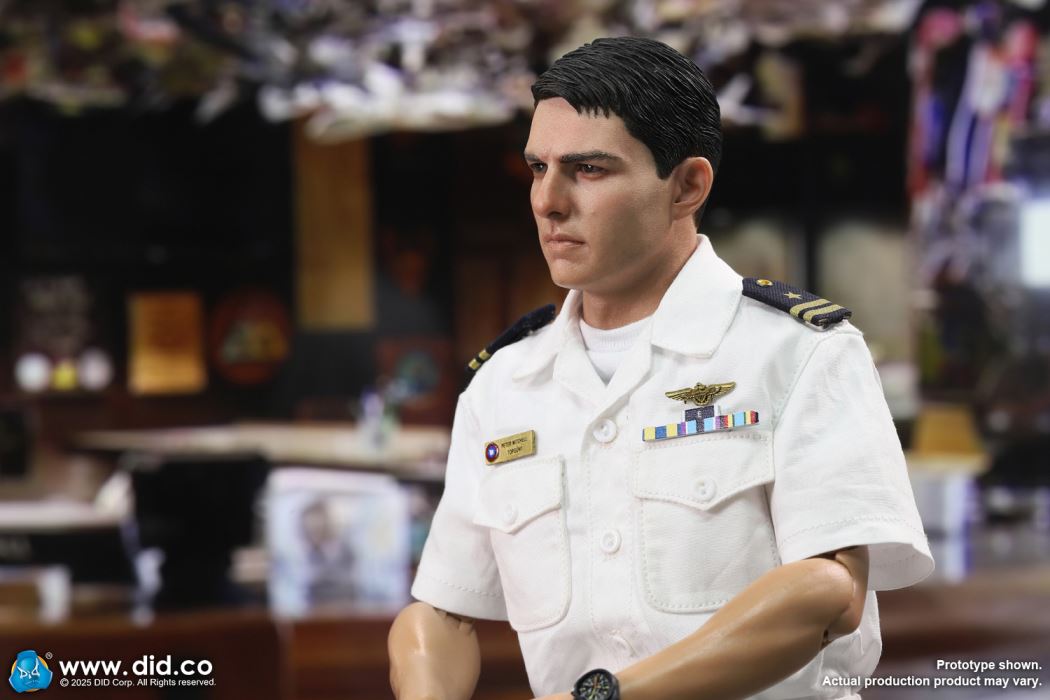 US Navy Pilot - Lieutenant Peter 1/6