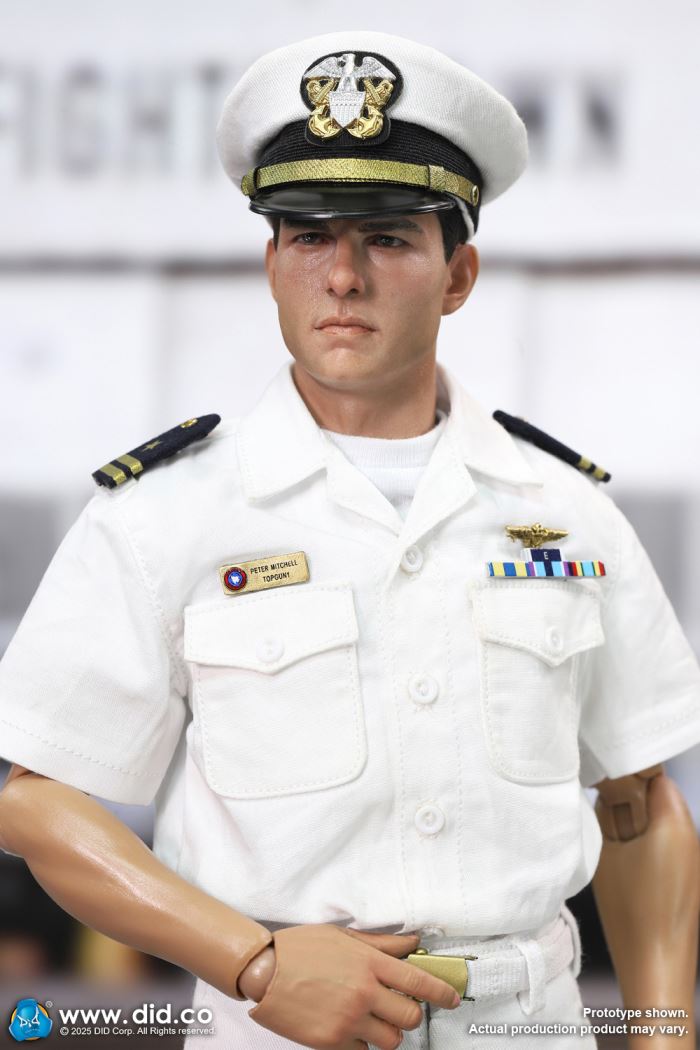 US Navy Pilot - Lieutenant Peter 1/6